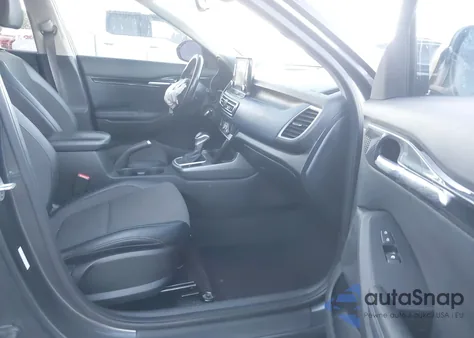 2021 Kia Seltos S z USA, uszkodzony, nr VIN KNDEU2AA8M7114984